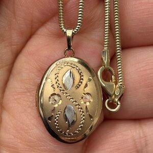 Vintage 14K Gold Filled Oval Locket Necklace Floral Engraved 925 Vermeil 16”
